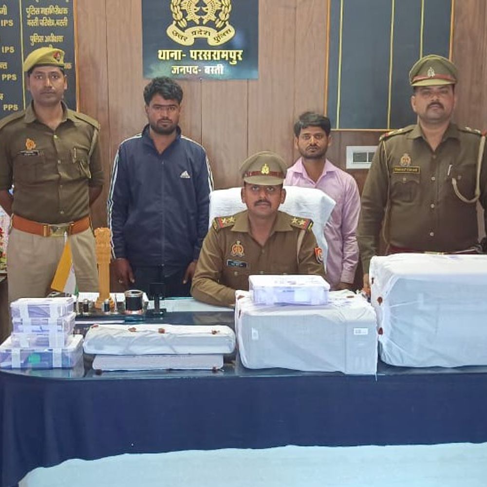 फर्जी दिव्यांग प्रमाण पत्र गिरोह का भंडाफोड़:दो गिरफ्तार, दो बाल अपचारी हिरासत में; फर्जी मोहरें मिलीं