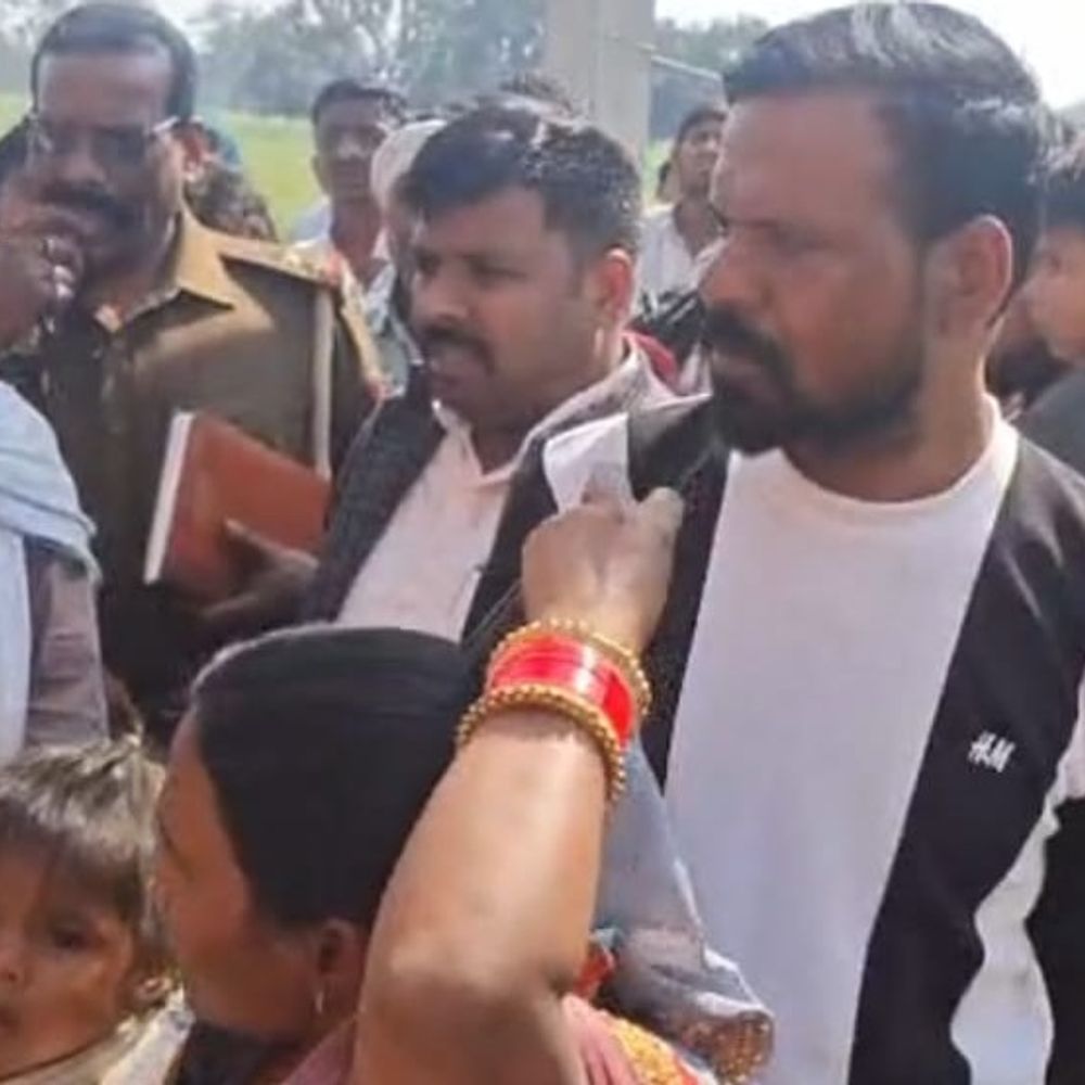 उन्नाव में चारपाई से गिरने से व्यक्ति की मौत:नाक में चोट लगने से रात भर हुआ रक्तस्राव, पोस्टमॉर्टम के लिए भेजा शव