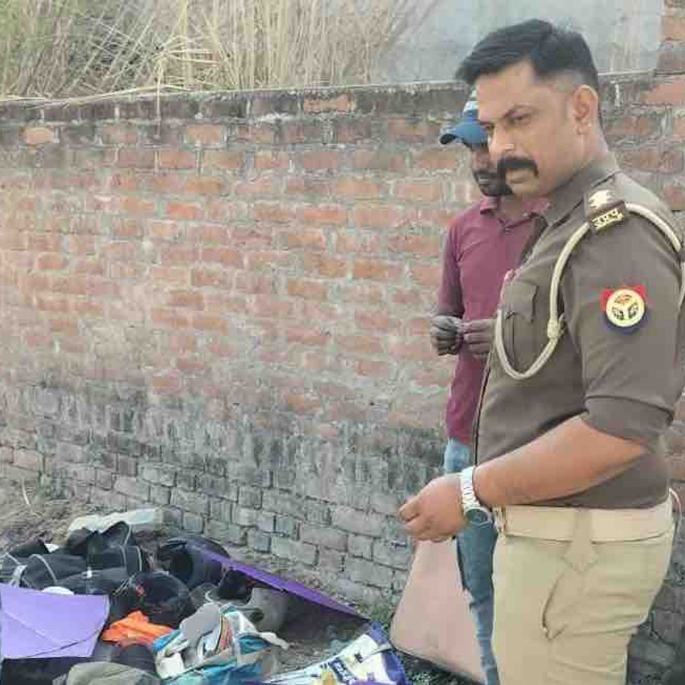 कानपुर पुलिस ने चाइनीज मांझे के साथ 2 पकड़े:30 हजार का मांझा और 80 पतंग बरामद, जांच जारी