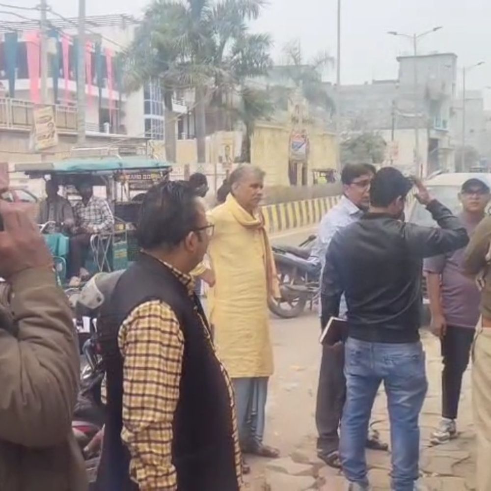 फतेहपुर में बिजली विभाग की टीम से धक्का-मुक्की:चेकिंग के दौरान 3 नामजद समेत 50 अज्ञात पर केस दर्ज