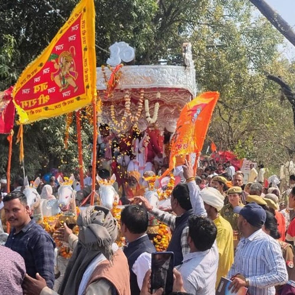 84 कोसी परिक्रमा हरदोई में, पांचवें पड़ाव की ओर बढ़ी:गिरधरपुर उमरारी से साकिन गोपालपुर के लिए रवाना हुआ रामादल