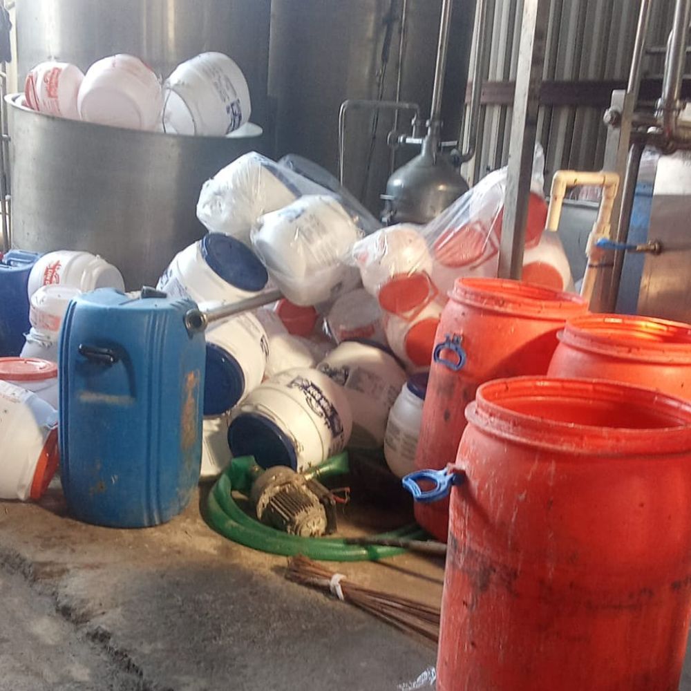 शामली में नकली पनीर फैक्ट्री का भंडाफोड़:सहारनपुर खाद्य विभाग की टीम ने की कार्रवाई, सैंपल जांच को भेजे