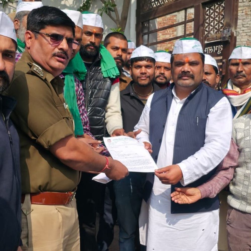 ट्रेड डील विरोध में मेरठ जा रहे किसान रोके:भारतीय किसान यूनियन (तोमर) ने प्रशासन को ज्ञापन सौंपा