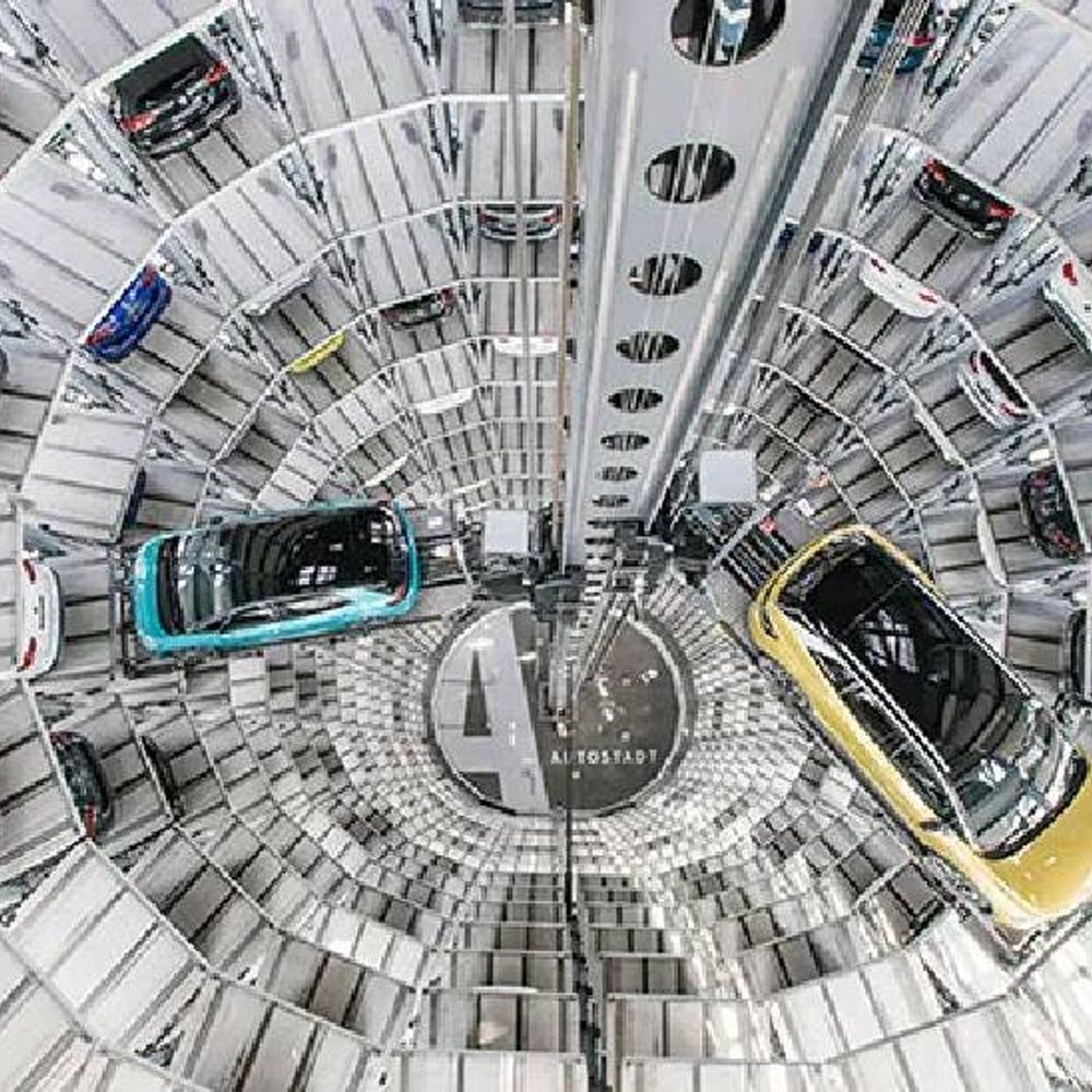 देश की सबसे अनूठी ऑटोमैटिक तकनीक वाली पहली पार्किंग:हैदराबाद के नामपल्ली में है ये पार्किंग, 10 मंजिलों में 250 कारें और 200 दोपहिया वाहन खड़े हो सकते हैं