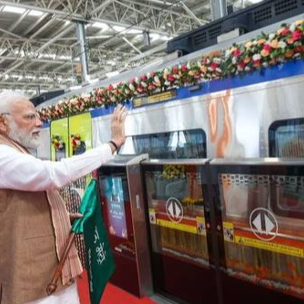 वुमन इंपावरमेंट, सेव एंवायरमेंट का संदेश देगी मेट्रो, रैपिड:ट्रेन में ड्राइवर, कंडक्टर की जिम्मेदारी महिलाओं को सौंपी