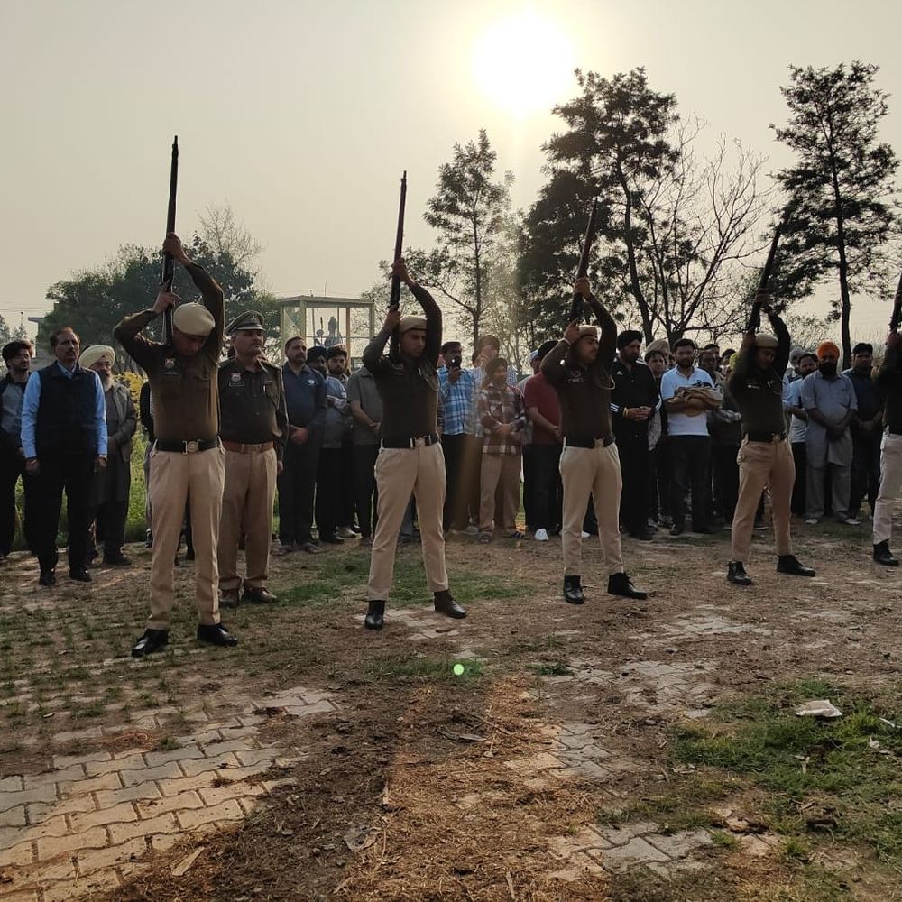 इनफोर्समेंट ब्यूरो में तैनात सिपाही की सड़क हादसे में मौत:  अंबाला का रहने वाला, पंचकूला में पोस्टिंग, राजकीय सम्मान के साथ अंतिम संस्कार – Panchkula News