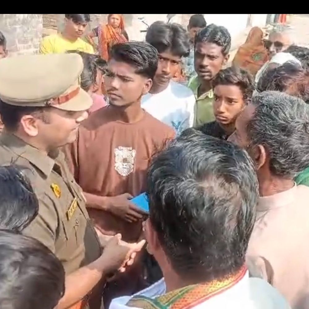 लखीमपुर-खीरी में युवक की पीट-पीटकर हत्या:परिजनों ने आरोपियों की गिरफ्तारी तक अंतिम संस्कार से किया इनकार