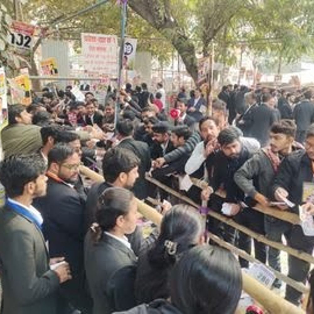 यूपी बार के चुनाव की नई तारीख घोषित:11 से 15 मार्च तक होगा मतदान; 27 जनवरी को मतदान के समय हुआ था रद्द