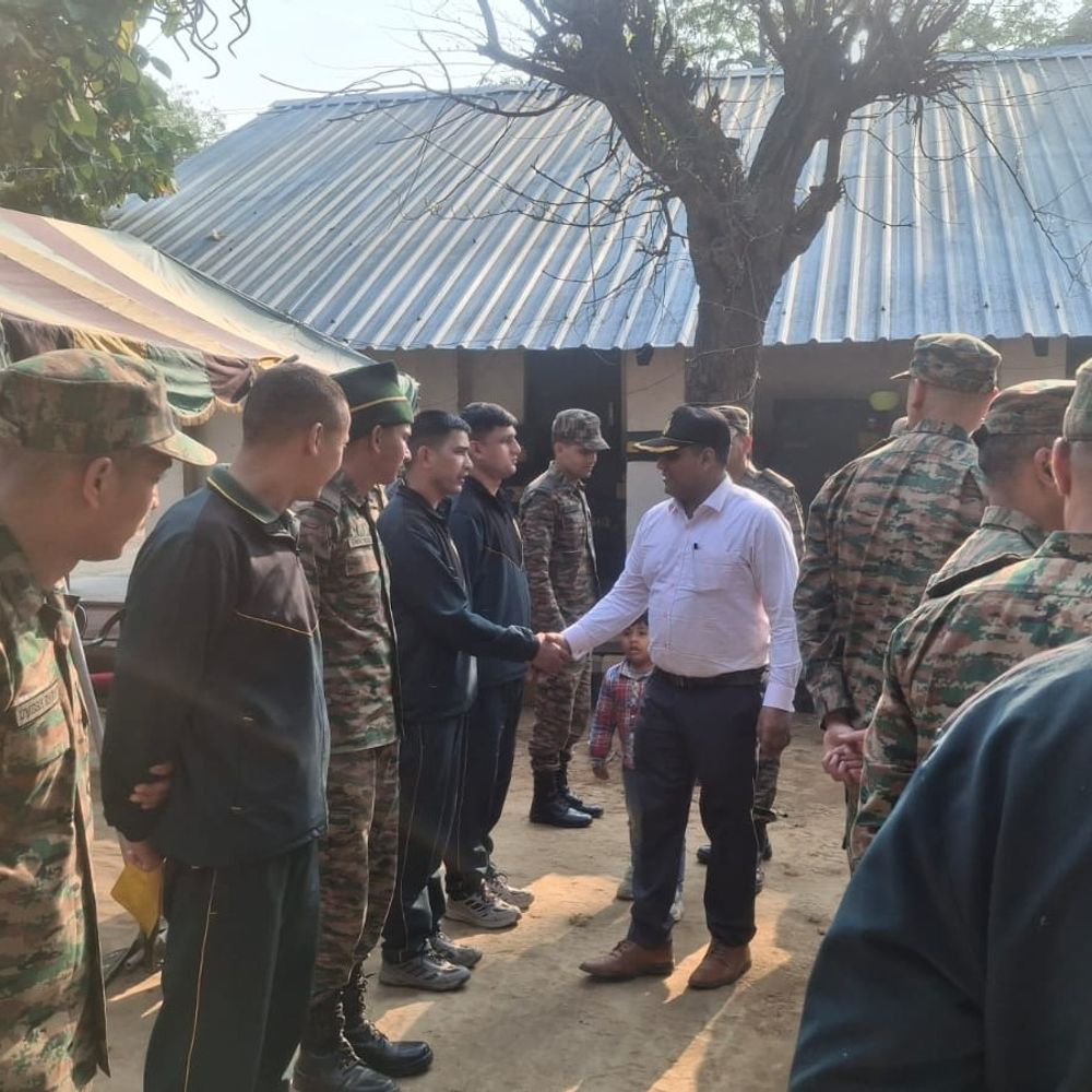 13 गढ़वाल राइफल्स की स्वर्ण जयंती मनाई गई:मेरठ में हुआ समारोह, मेजर दानिश फारूकी ने जवानों को दिया अनुशासन का संदेश