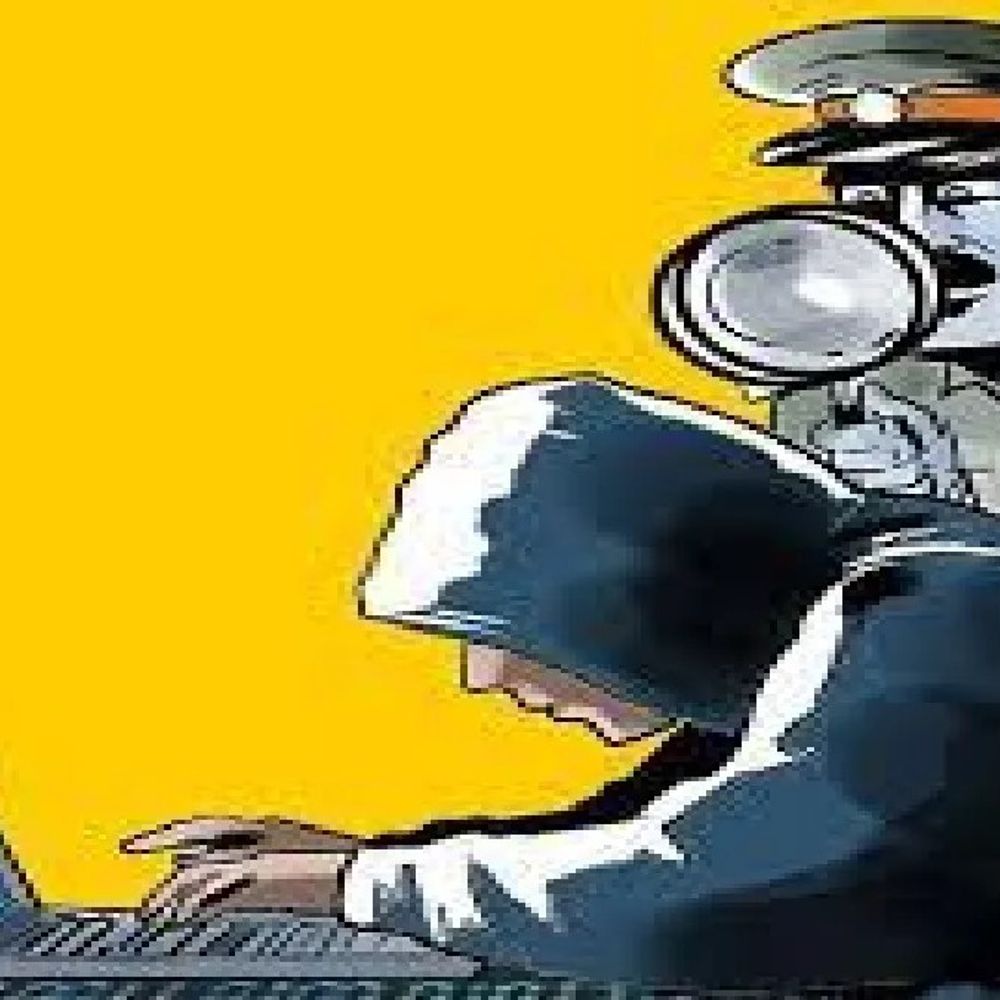 अयोध्या पुलिस ने साइबर ठगी के 1.16 लाख वापस कराए:दो मामलों में ग्राहकों के खाते से 3.88 लाख की ठगी हुई थी