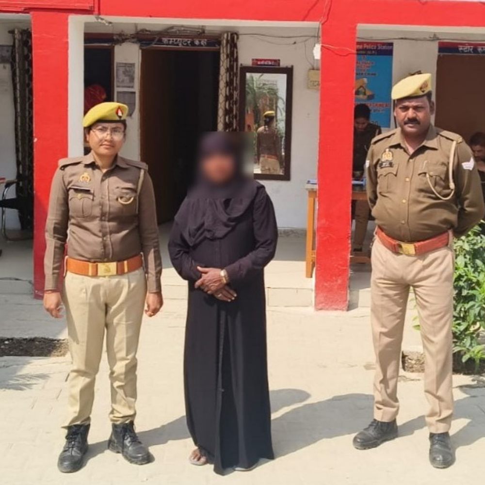 अमेठी में पुलिस का विशेष अभियान, 17 वारंटी गिरफ्तार:अलग-अलग थाना क्षेत्रों से पकड़े गए, एक महिला भी शामिल