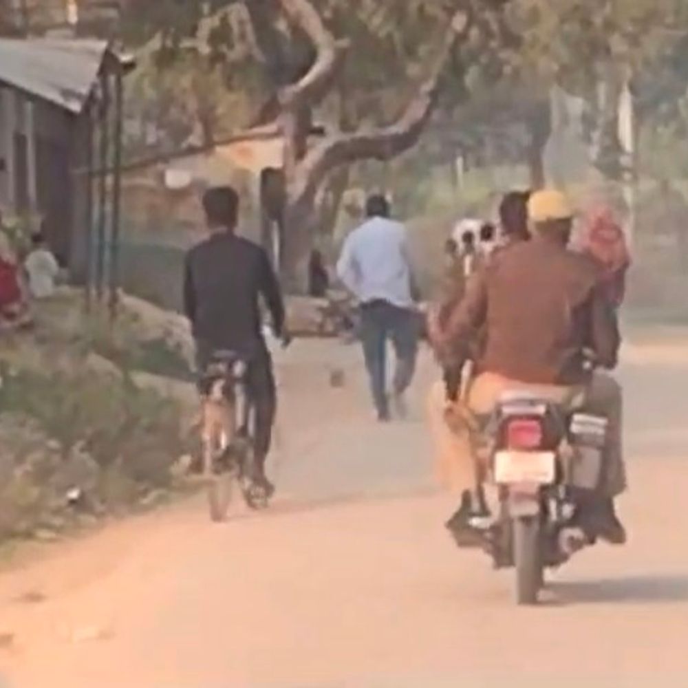 अमेठी में पुलिस कस्टडी से आरोपी फरार:मेडिकल के दौरान चकमा देकर भागा, टीम कर रही तलाश