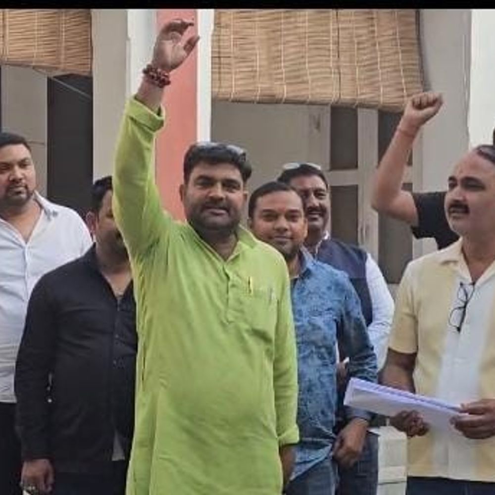 PWD निविदाओं में 40 करोड़ के घोटाले का आरोप:हॉट मिक्स प्लांट शर्त से 200 ठेकेदार बाहर, नियमों का उल्लंघन