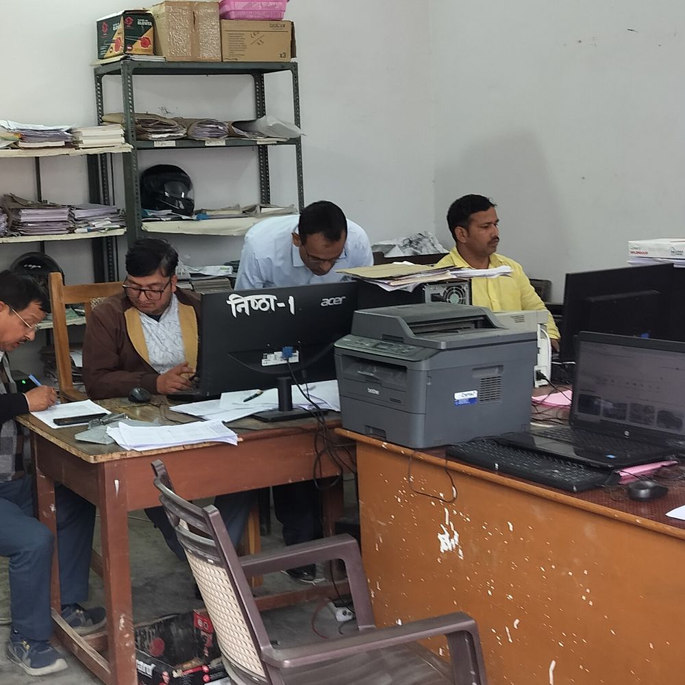 तार्किक विसंगति वाले मतदाताओं का घर पर सत्यापन होगा:जिलाधिकारी के निर्देश, बीएलओ करेंगे घर-घर जाकर जांच