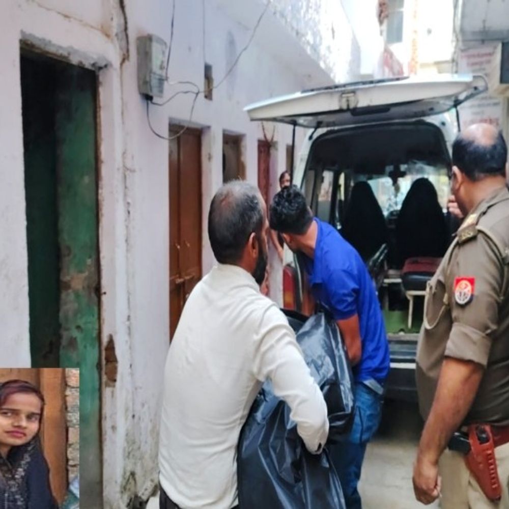 सुल्तानपुर में विवाहिता का शव फंदे से मिला:पिता ने हत्या का लगाया आरोप, ढाई महीने पहले भगा ले गया था दो बच्चों का बाप