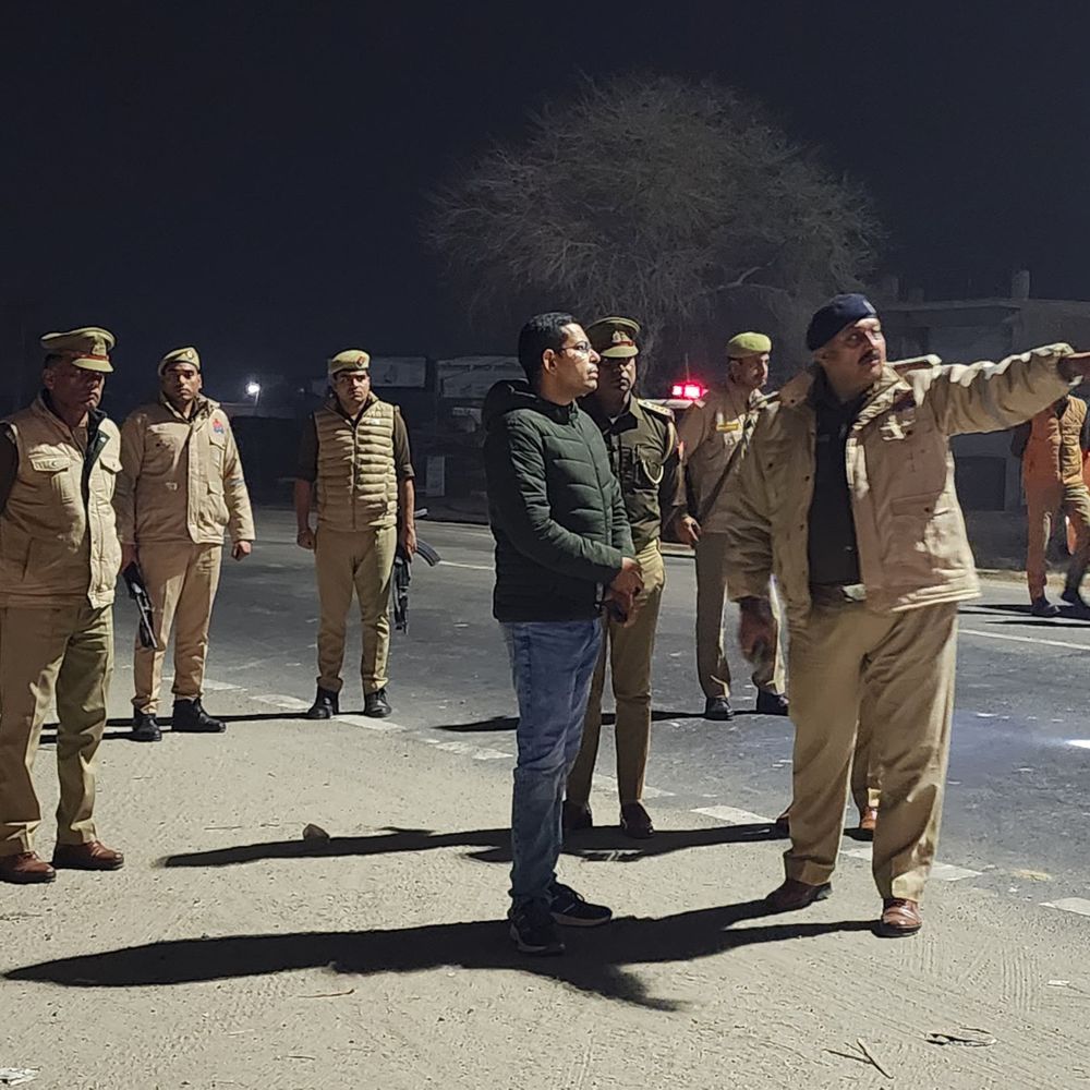 पीलीभीत की युवती से बरेली हाईवे पर लूट:तीन बदमाश बैग छीनकर फरार, एसपी ने घटनास्थल का मुआयना किया