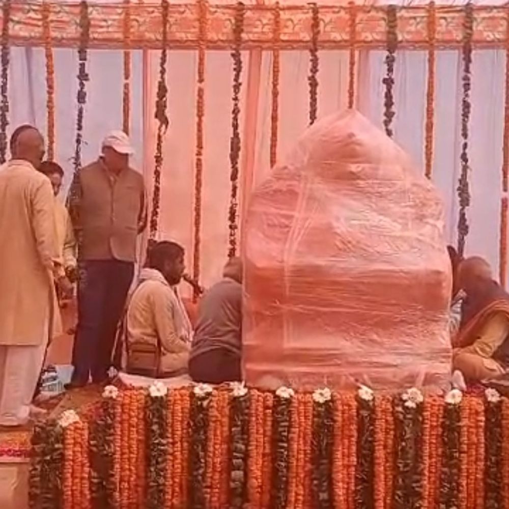 बिलासपुर में महाराजा अग्रसेन चौराहे का शिलान्यास:कृषि राज्य मंत्री औलख और पालिका अध्यक्ष मित्तल ने किया भूमि पूजन