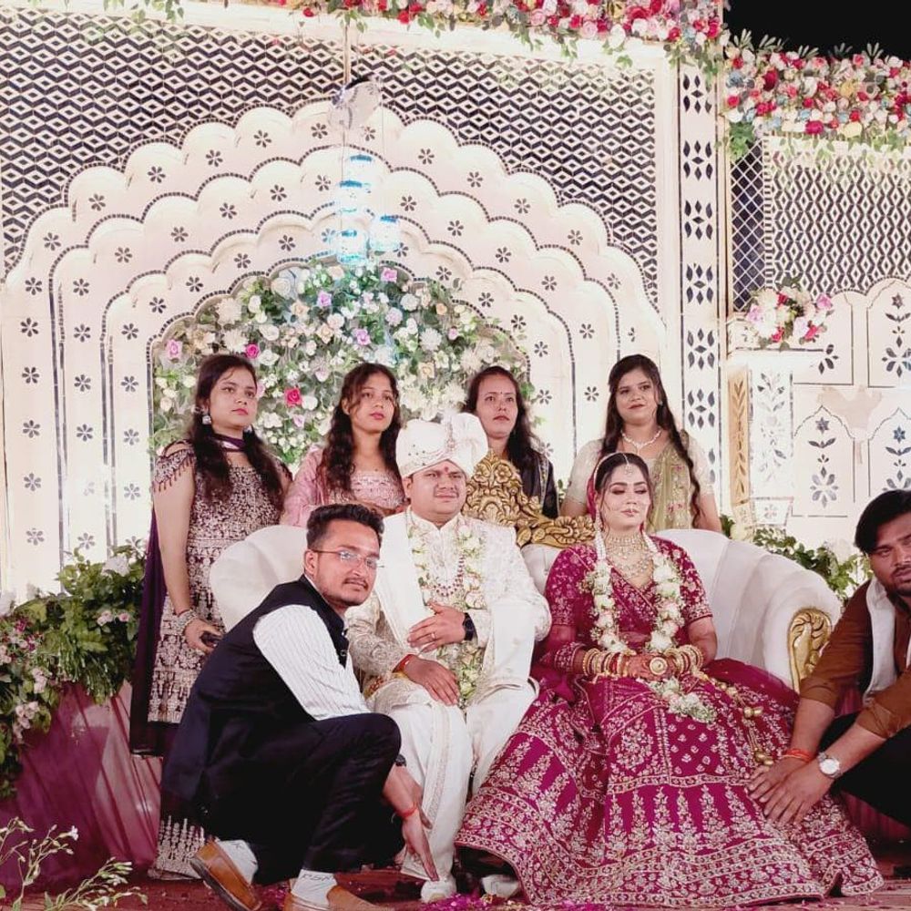 किसान का बेटा पुलिस कांस्टेबल से बना एसडीएम:बाराबंकी के दीपक सिंह का लखनऊ में विवाह संपन्न