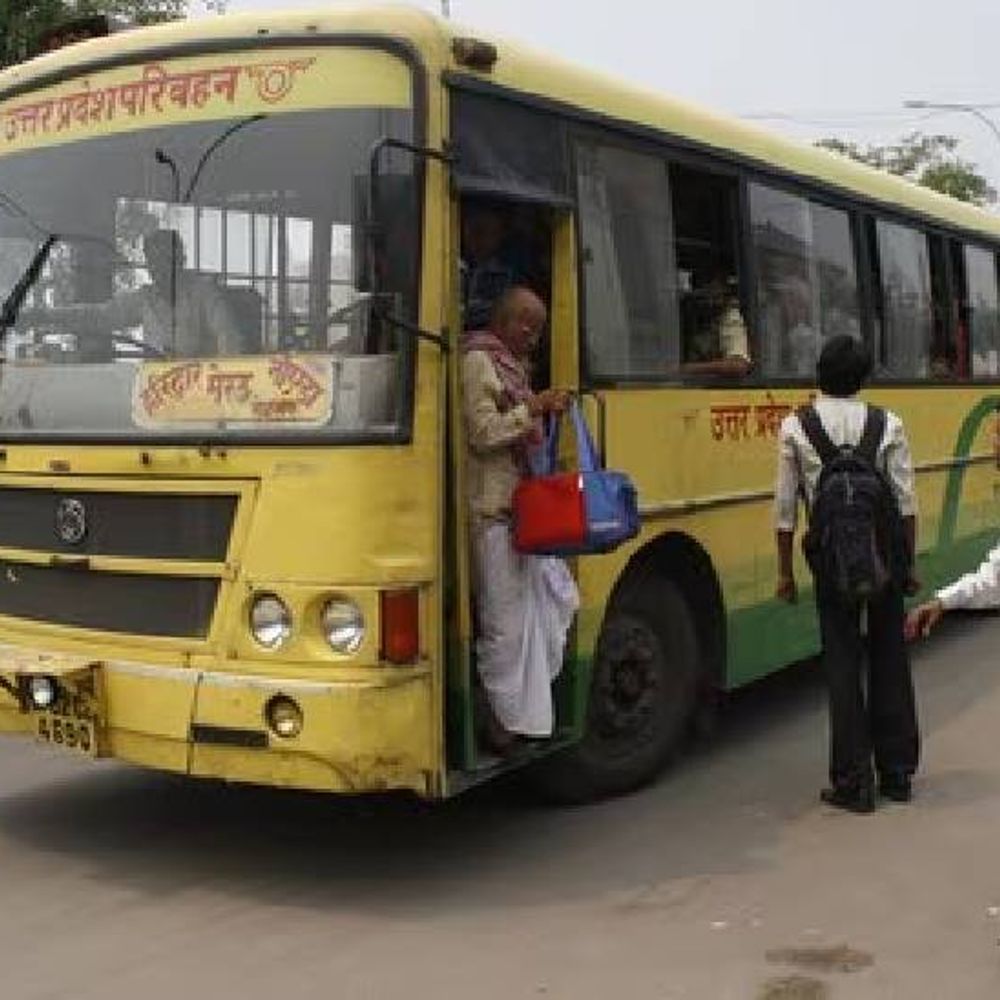 नोएडा में यूपीएसआरटीसी चलाएगा 100 बस:प्राधिकरण करेगा समन्वय, एसपीवी का होगा गठन, पहले आपशनल 50 बस चलेंगी