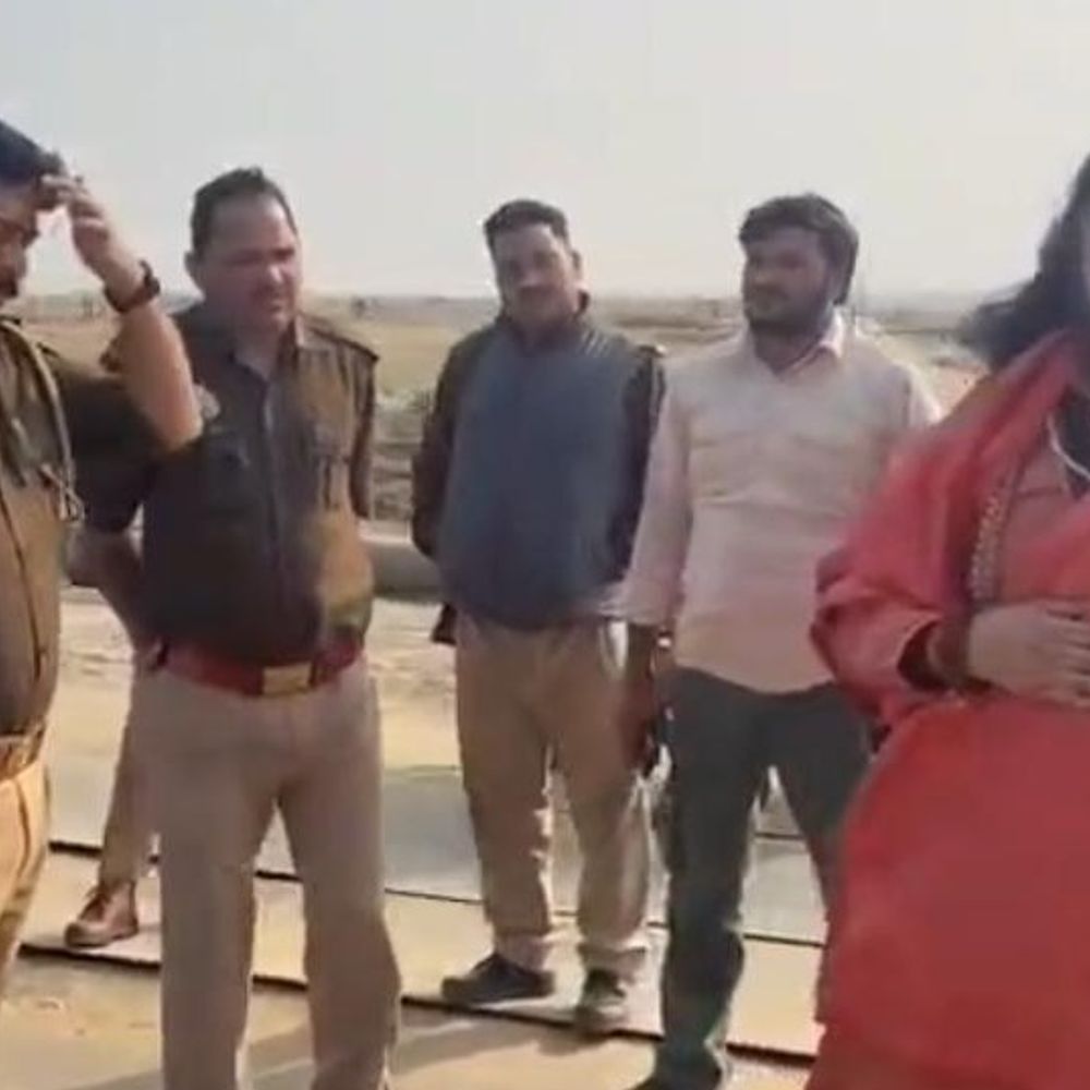 आज प्रयागराज में आज आशुतोष महाराज का बयान दर्ज होगा:शंकराचार्य यौन उत्पीड़न प्रकरण की केस डायरी तैयार, ऑन रिकॉर्ड सबूतों को लेगी पुलिस