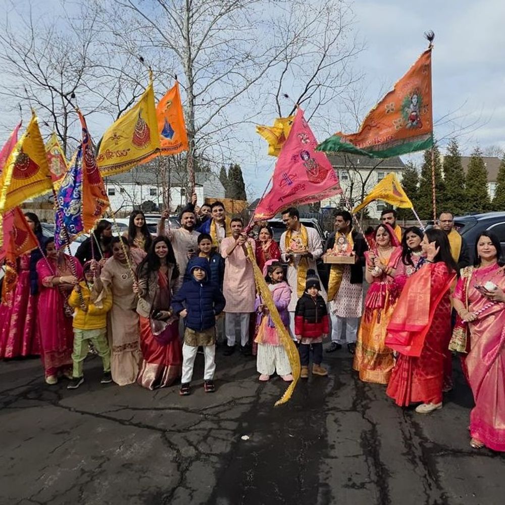 अमेरिका की धरती पर गूंजे खाटू श्याम के जयकारे:पेंसिल्वेनिया में सजा फागुन महोत्सव, सनातन परंपरा को आगे बढ़ा रहे