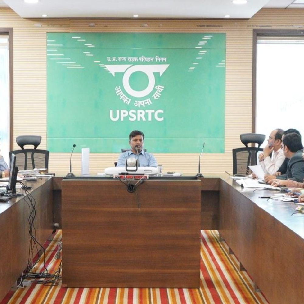 परिवहन निगम के एमडी ने की समीक्षा बैठक:होली पर चलेगी अतिरिक्त बसें, 31 बिंदुओं पर बसों की अनिवार्य जांच के निर्देश