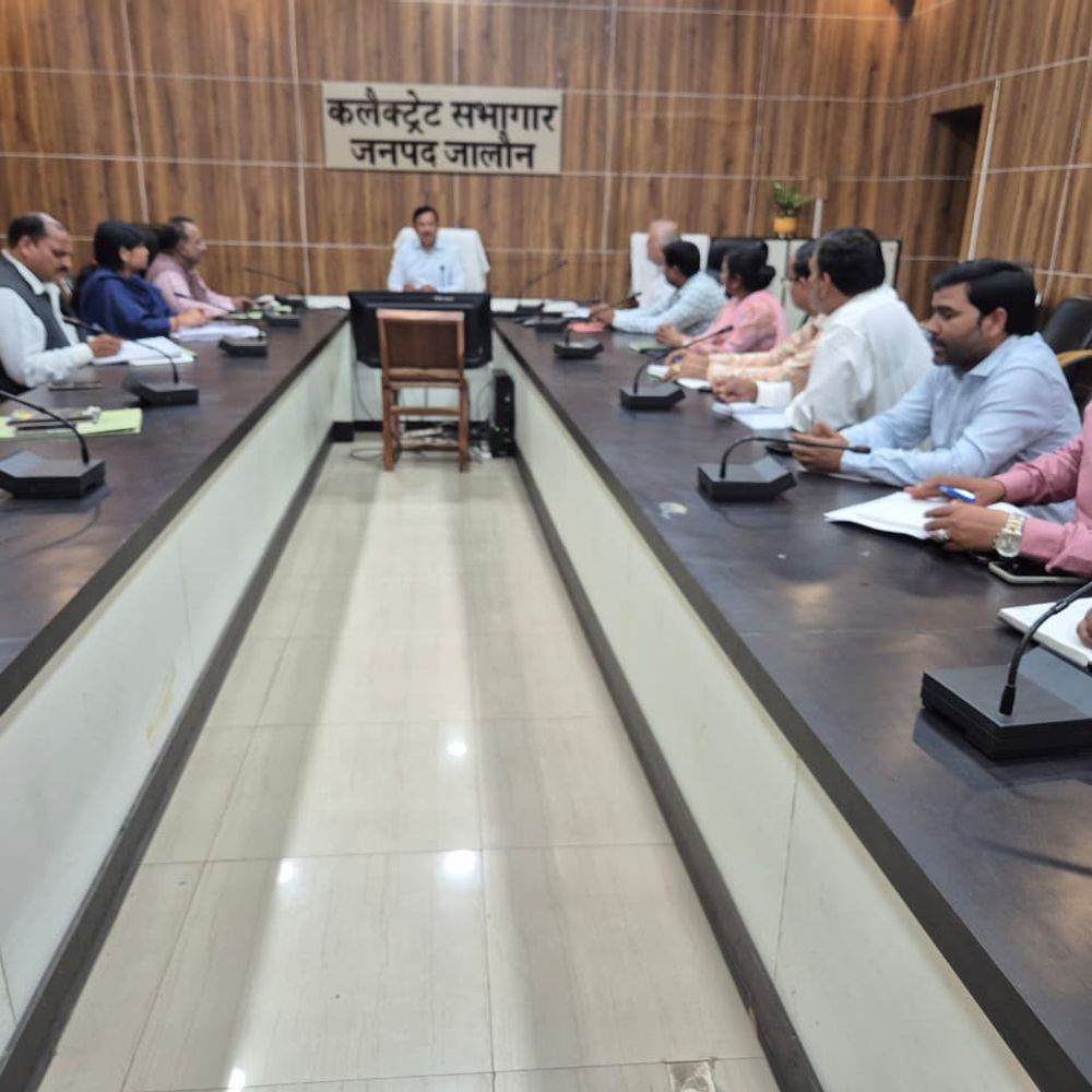 जालौन में 17 मार्च से गेहूं खरीद, 49 केंद्र स्थापित:समर्थन मूल्य 2585 रुपए प्रति क्विंटल, अनुमोदित क्रय केंद्रों की जियो-टैगिंग