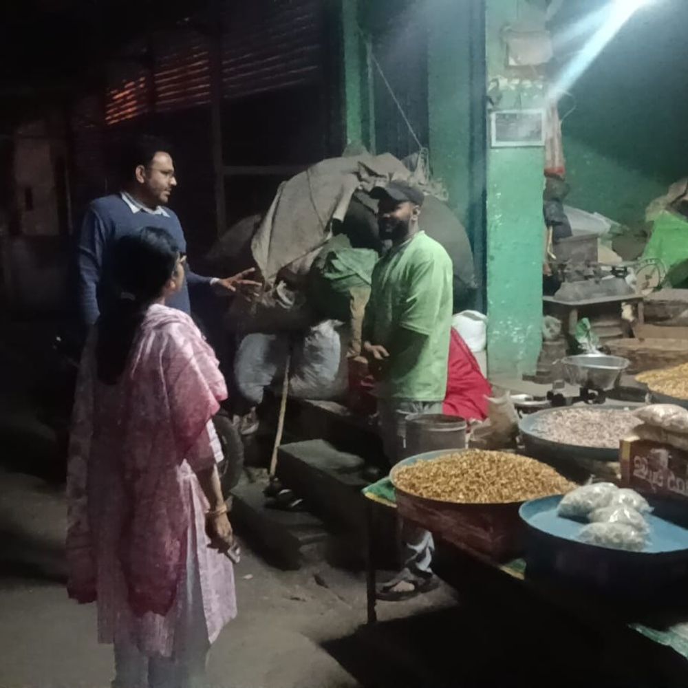 जिला कलेक्टर ने नगरपरिषद भूमि पर अतिक्रमण का लिया संज्ञान:अवैध कब्जों और दुकानों की जांच कर कार्रवाई के निर्देश