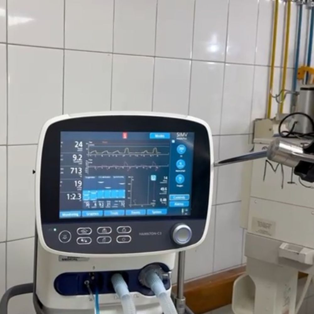 कानपुर में फेफड़ों की भाषा समझेगा वेंटिलेटर:20 सेकंड में खुद सेट करेगा इलाज, GSVM बना प्रदेश का पहला AI मेडिकल कॉलेज