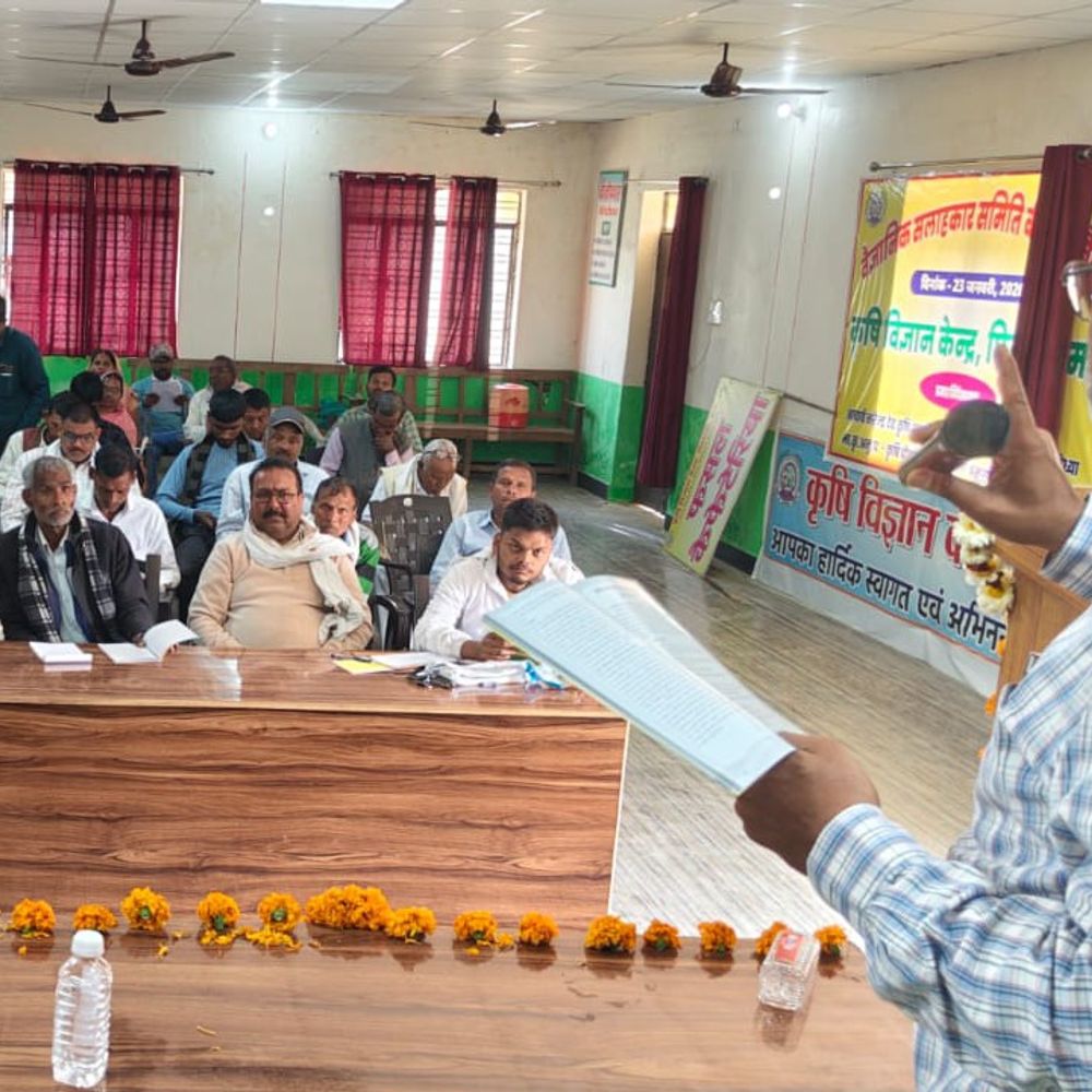 किसानो को मखाना की खेती की जानकारी:60 किसानों को दिया जा रहा प्रशिक्षण, जलीय फसलों का होगा विस्तार