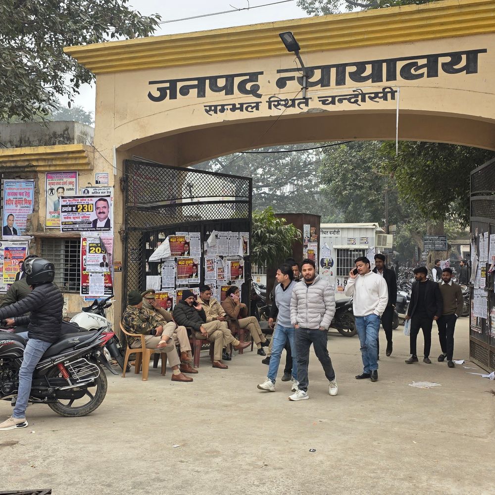 नाबालिग से दुष्कर्म के दोषी को 11 साल की जेल:संभल पॉक्सो कोर्ट ने सुनाया फैसला, समोसा खिलाकर बेहोश किया था