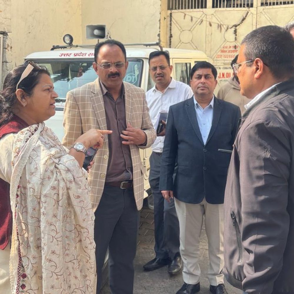 खाद्य विभाग ने सीज किया 53 लाख रुपए का तेल:रविंद्र ऑयल मिल समेत 4 कंपनियों पर कार्रवाई, नेपाल से तेल लाने का शक