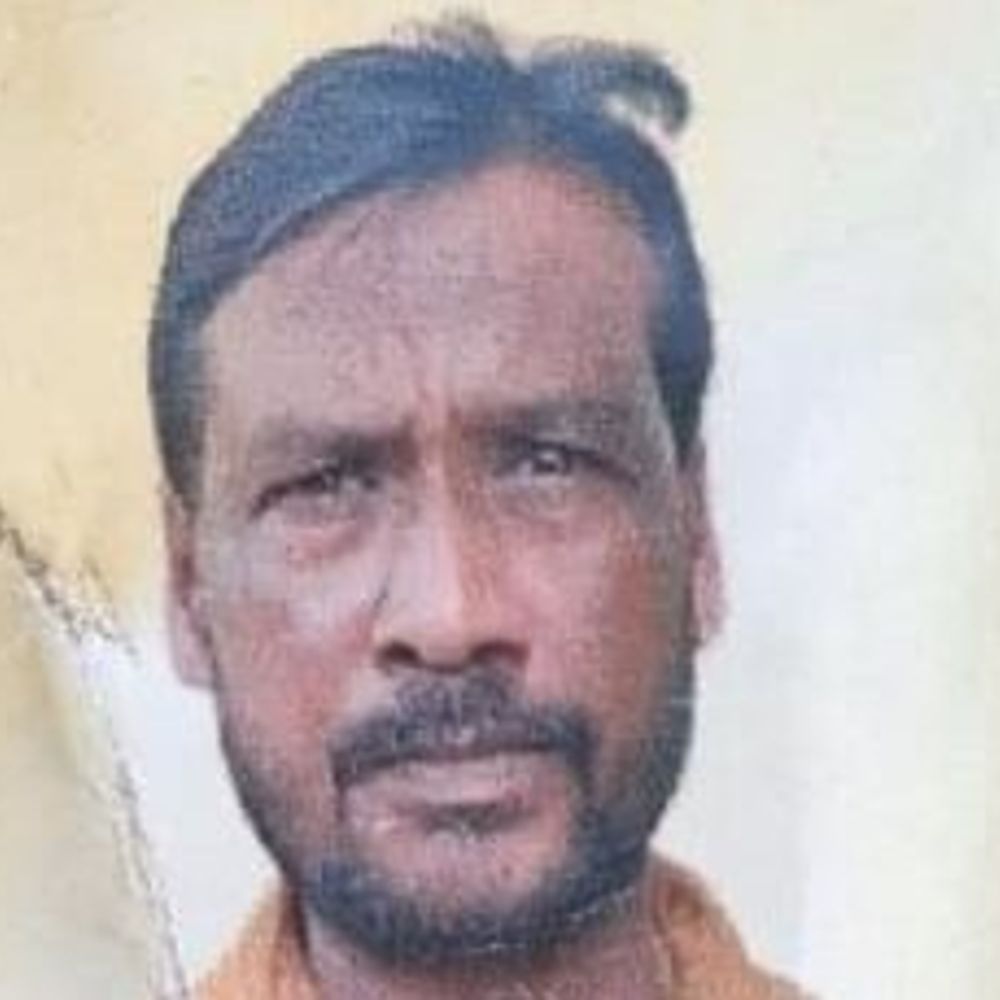 तेज रफ्तार वाहन की टक्कर से किसान की मौत:हरदोई में बाजार से घर लौटते समय हादसा, सिर पर आई गंभीर चोट