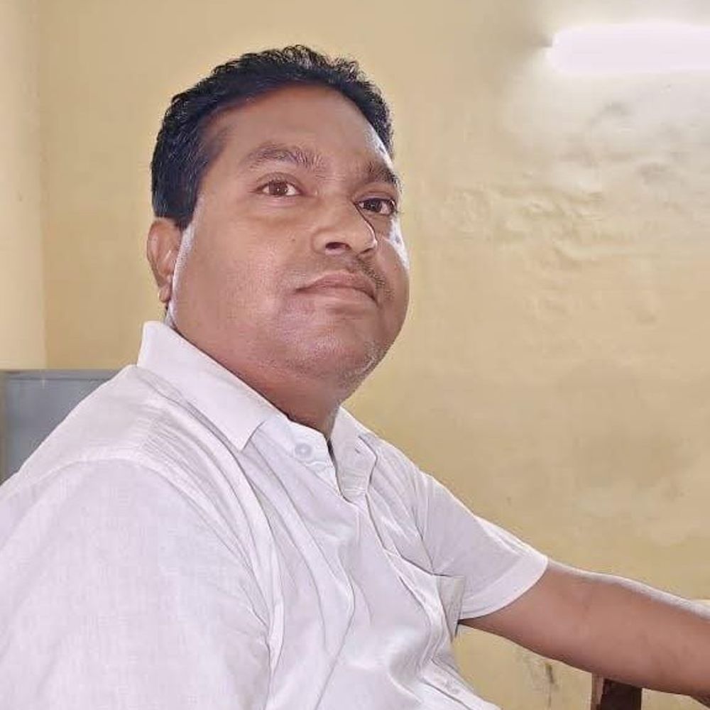 पीलीभीत में जेई मनोज सुमन का संबद्धीकरण तत्काल समाप्त:भ्रष्टाचार व नियम उल्लंघन पर डूडा-नगर पंचायतों से हटाया, डीएम ने की कार्रवाई