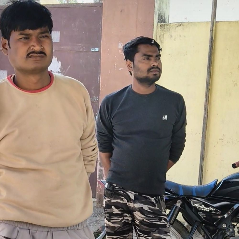 फेरी करने वाले युवक की संदिग्ध हालात में मौत:चित्रकूट में अस्पताल गेट से टकराया, परिजन ने जताई हत्या की आशंका