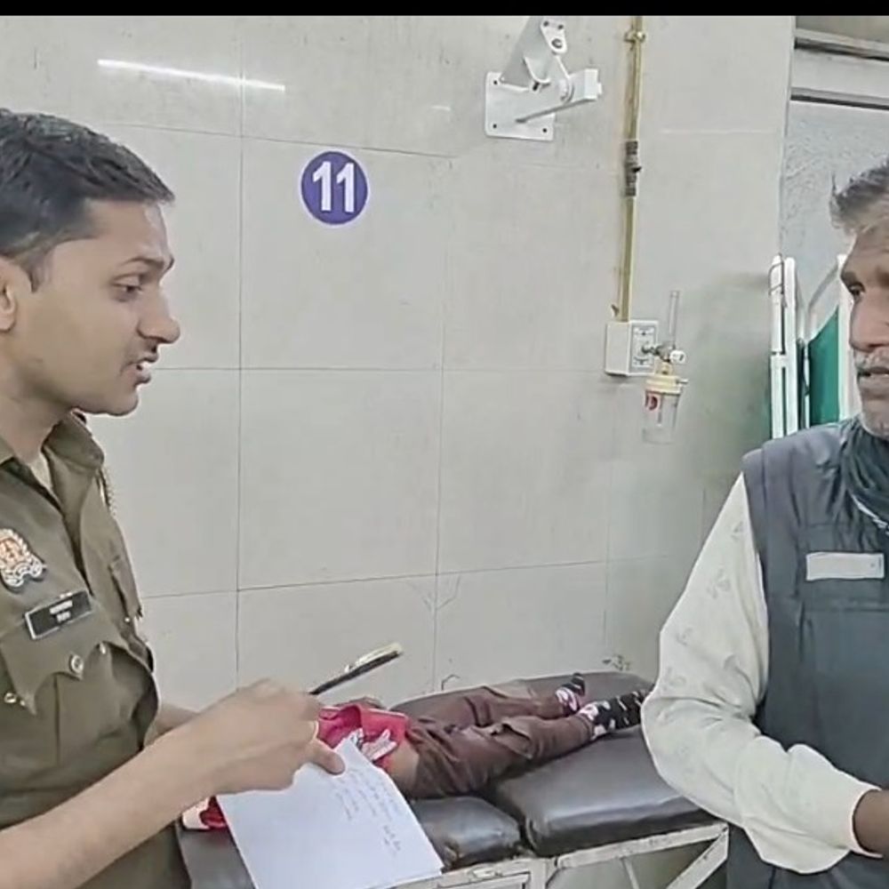 सड़क हादसे में दो बच्चों के बाद पिता की मौत:स्कॉर्पियो ने बाइक को मारी थी टक्कर, लखनऊ में चल रहा था इलाज