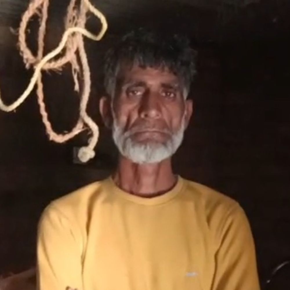 मऊगंज में गोवंश हत्या, आरोपी गिरफ्तार:घर से 10 किलो मांस और धारदार हथियार मिला; केस दर्ज