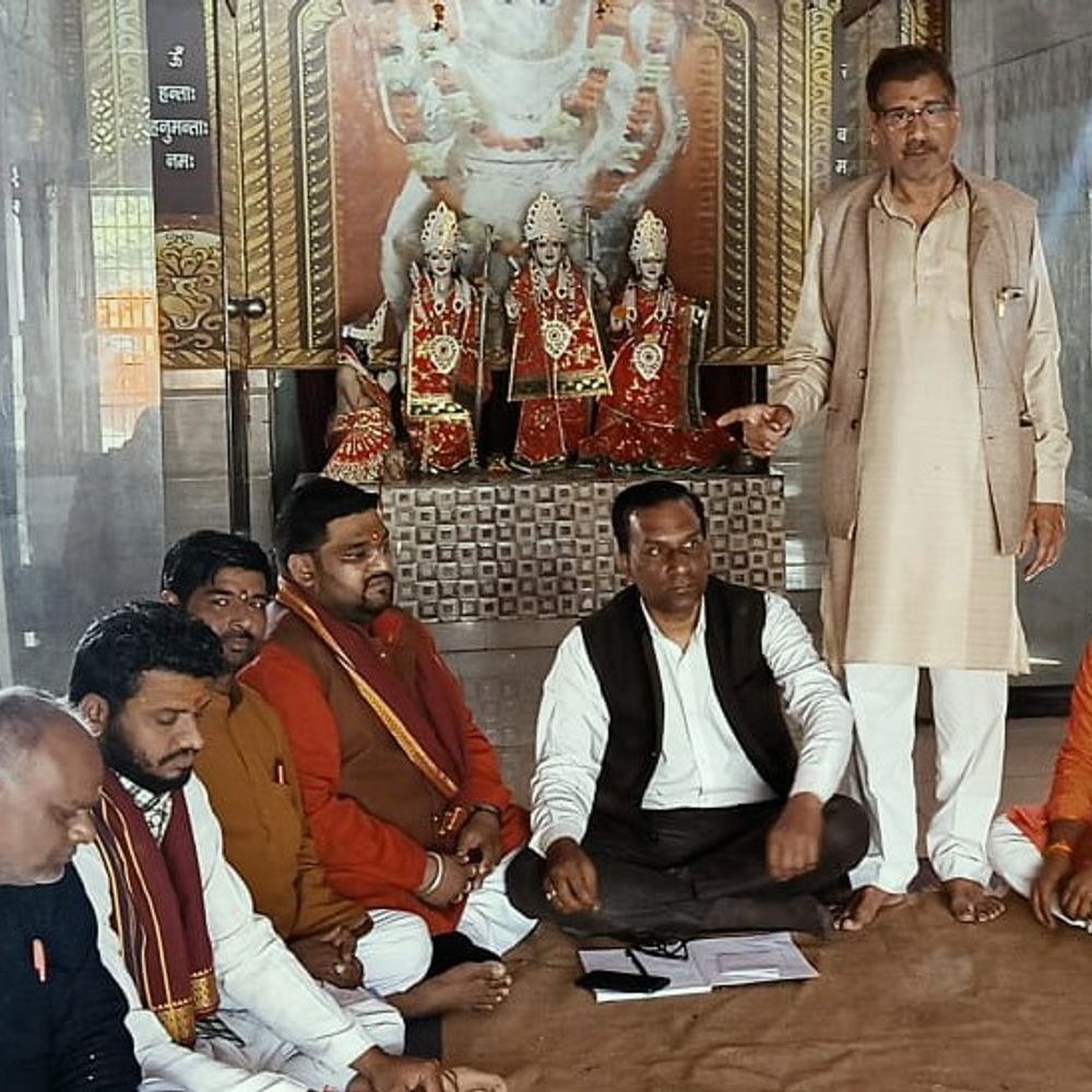 होलिका पूजा 2 मार्च को दहन 3 मार्च ब्रह्म मुहूर्त:रंगोत्सव में चंद्र ग्रहण का प्रभाव, संभल में परिषद ने लिया निर्णय