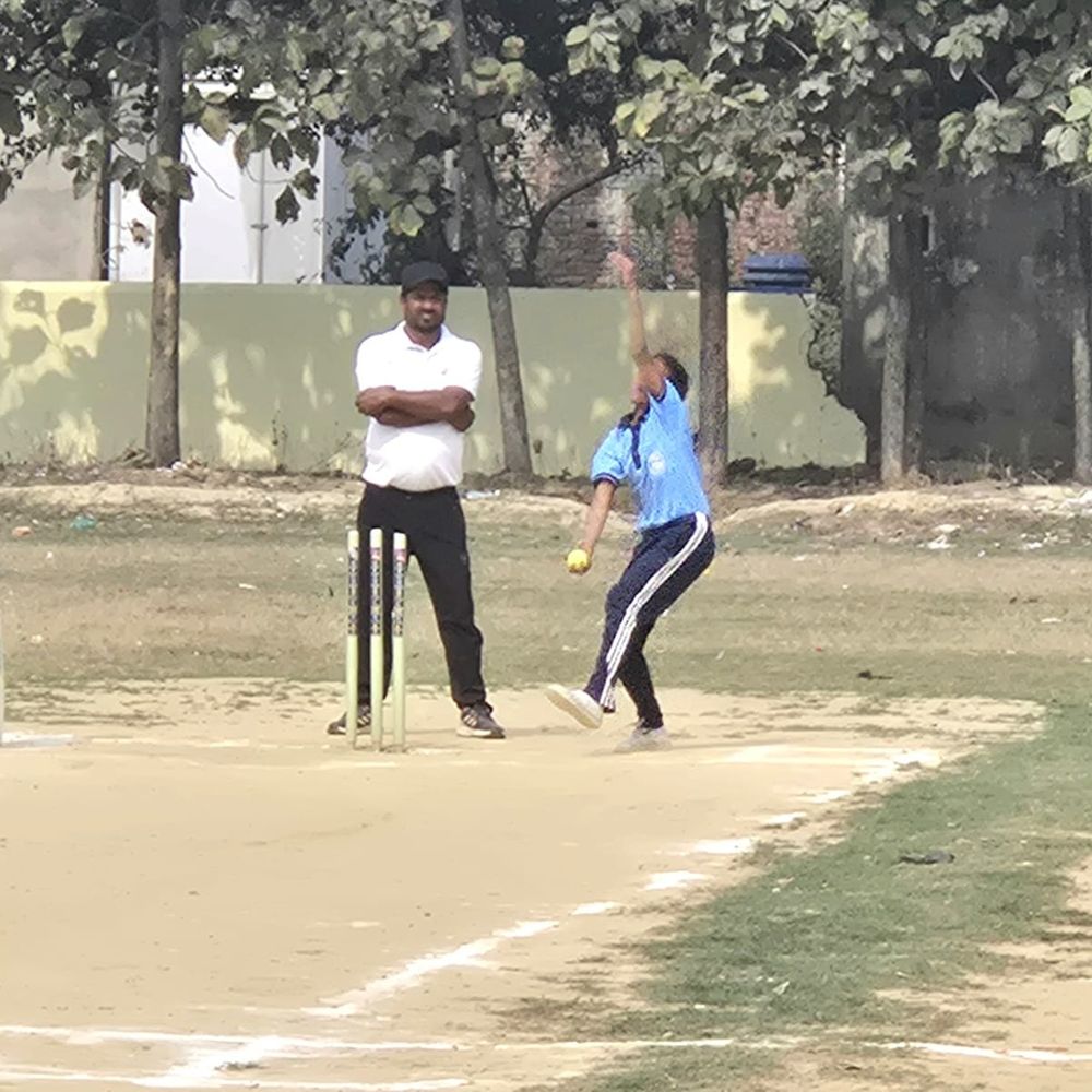 कस्तूरबा राइडर्स ने सेमीफाइनल में जगह बनाई:8 मार्च को महिला दिवस पर होगा फाइनल, उतरौला की टीम को हराया