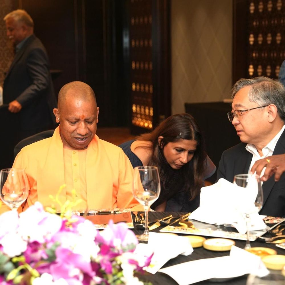 सिंगापुर में योगी को मिले एक लाख करोड़ के प्रस्ताव:कहा-यूपी में अब 360 डिग्री बदलाव; आज जापान के लिए रवाना होंगे