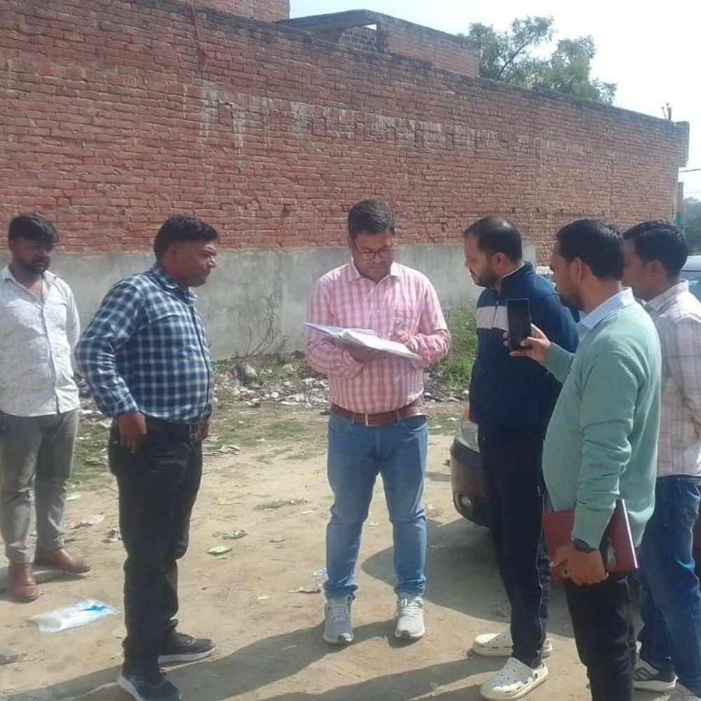 सीतापुर में 17 उपभोक्ताओं पर बिजली चोरी का केस:सघन चेकिंग अभियान के दौरान दर्ज हुए मुकदमे, 24 घंटे का चला विशेष अभियान