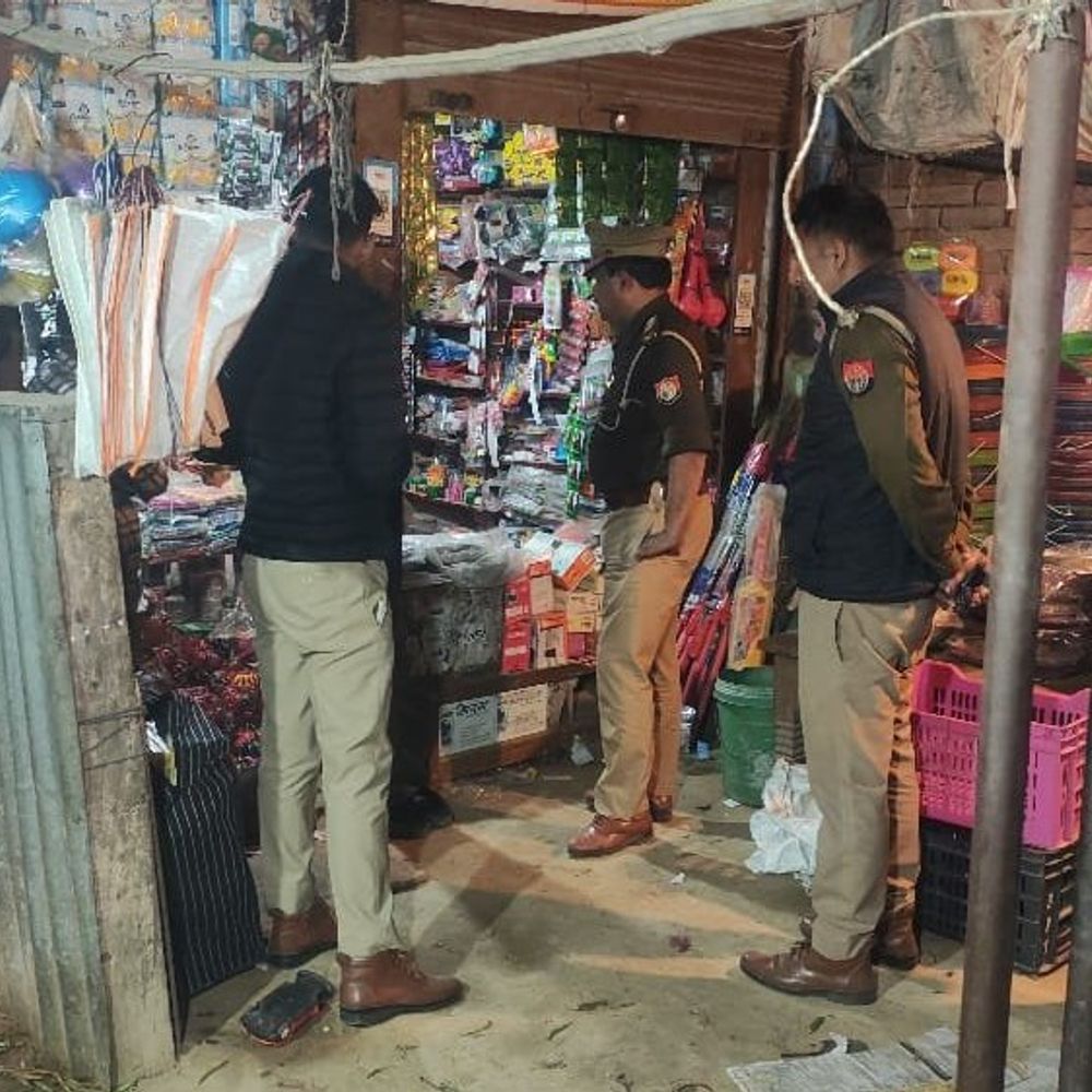 लखनऊ में चाइनीज मांझा के खिलाफ अभियान:एक हफ्ते में 11,899 दुकानों पर छापे; 14 मुकदमे, 13 की गिरफ्तारी