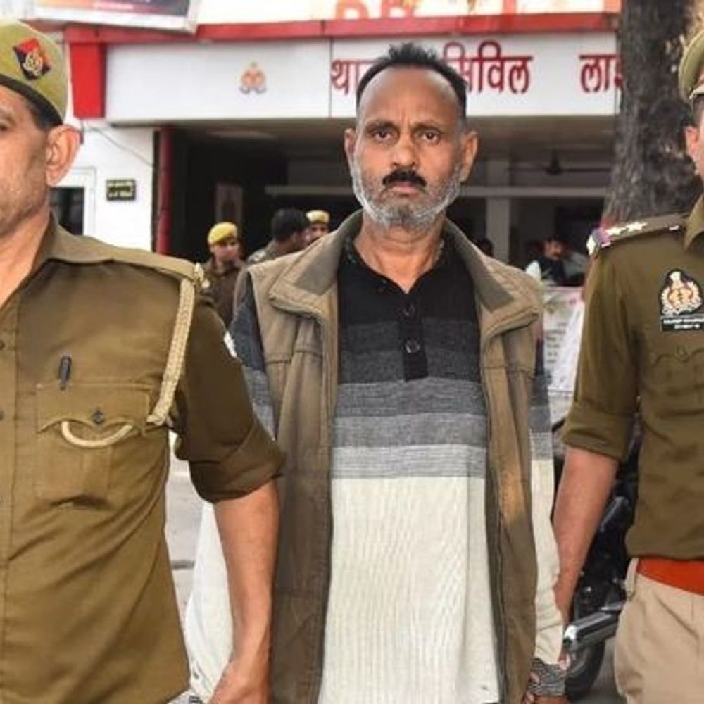 यूपी की बड़ी खबरें:मुजफ्फरनगर शिक्षक हत्याकांड में सिपाही को उम्रकैद; कोर्ट ने लगाया 1 लाख रुपए का जुर्माना, दो साल बाद फैसला