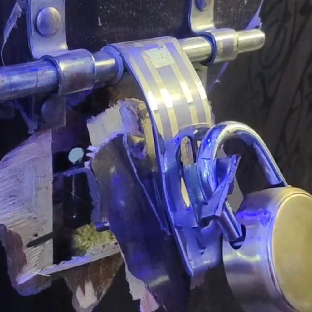 लखीमपुर में छत के रास्ते घर में घुसे चोर:सात लाख रुपये की नकदी और जेवरात चुराकर फरार