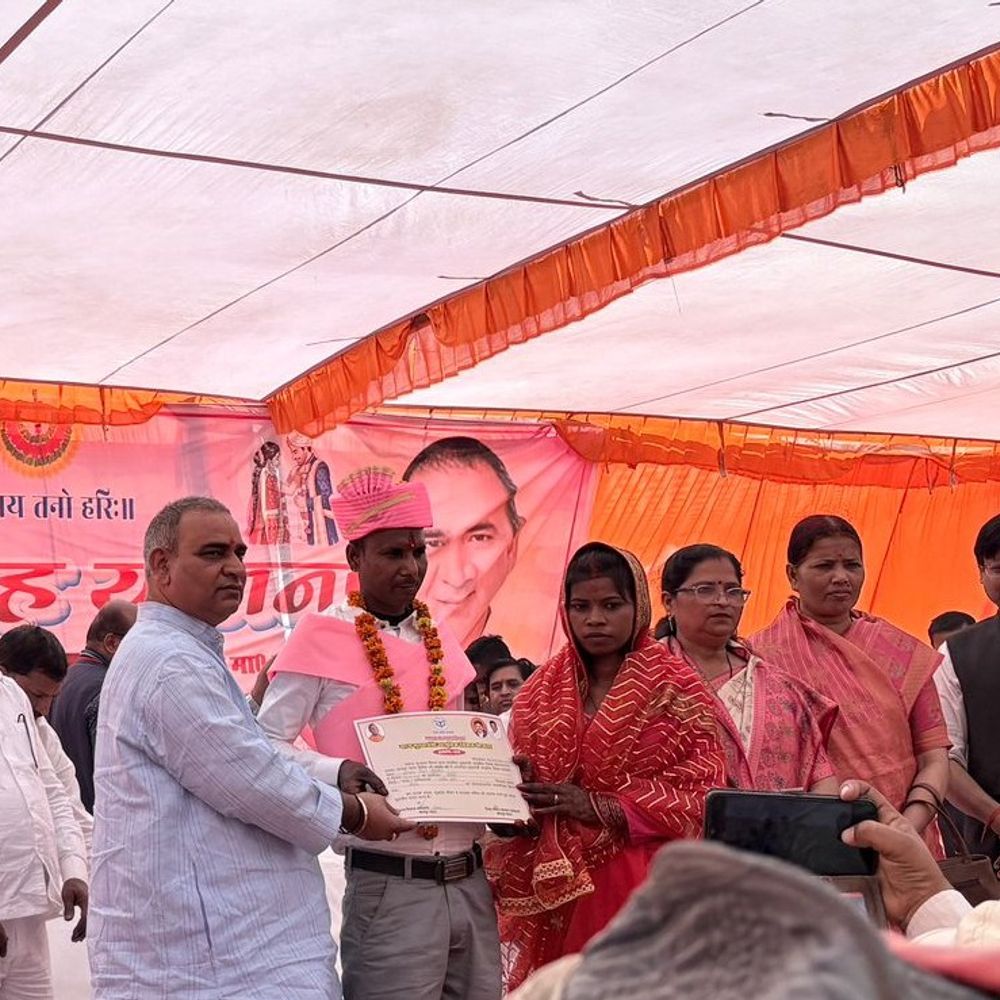 कानपुर देहात में 52 जोड़ों का सामूहिक विवाह संपन्न:मुख्यमंत्री सामूहिक विवाह योजना के तहत सिकंदरा में हुआ आयोजन