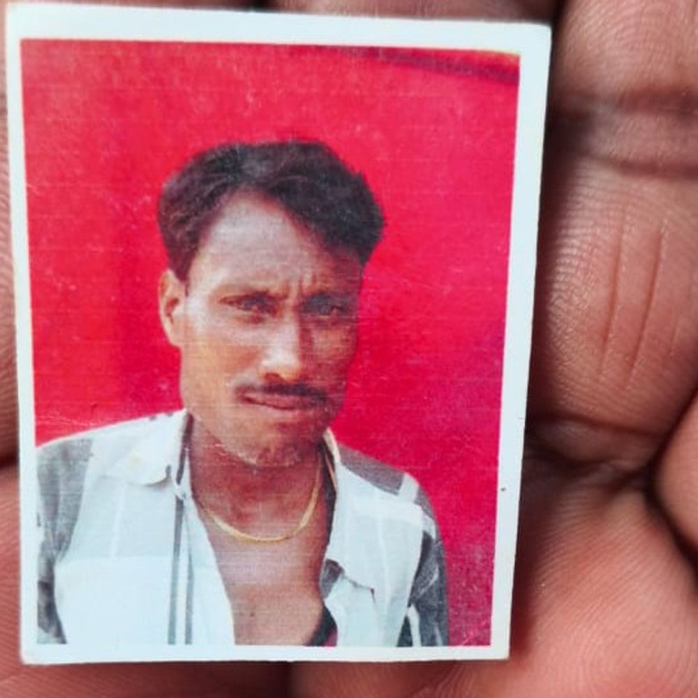 फतेहपुर सड़क हादसे में पशु व्यापारी की मौत:दो बाइकों की ओवरटेक के दौरान हुई टक्कर, परिजन ने मारपीट का लगाया आरोप