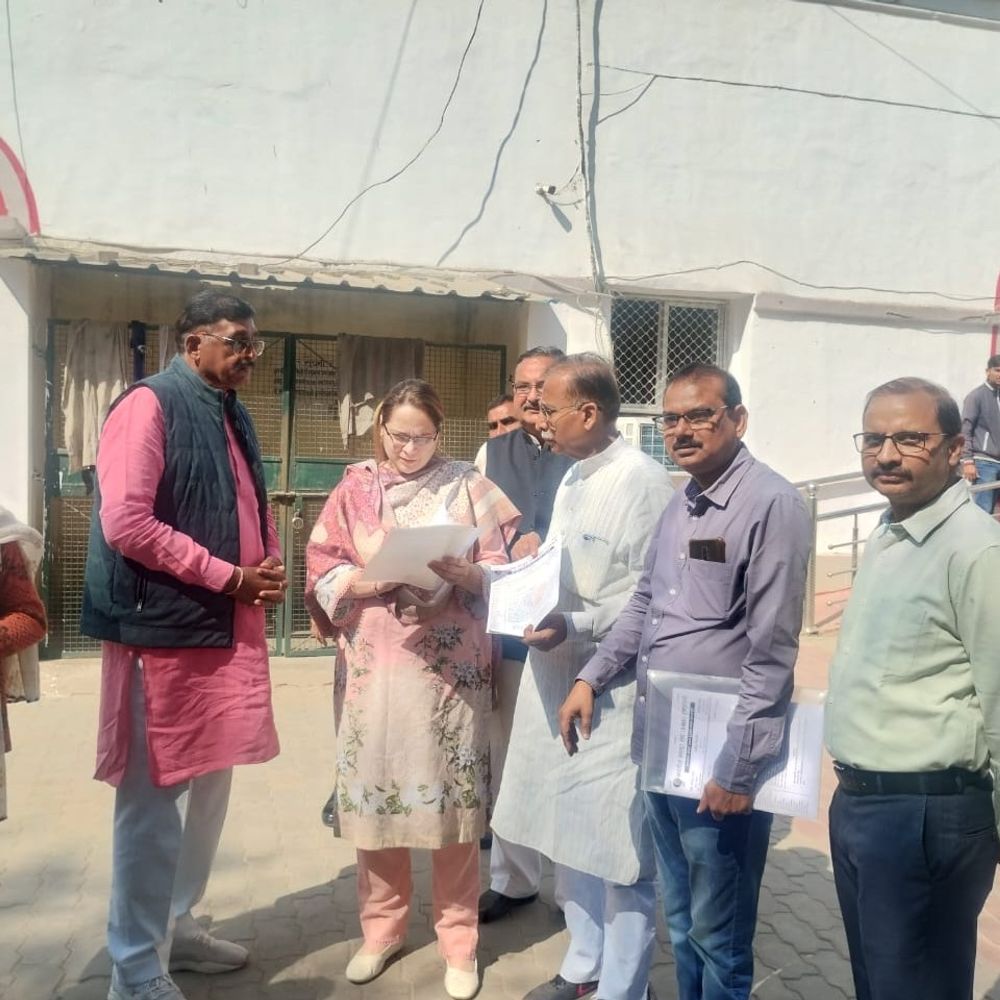 भारतीय मजदूर संघ ने मनाया देशव्यापी विरोध दिवस:रायबरेली में DM को दिया ज्ञापन, पुरानी पेंशन बहाली समेत 18 मांगें