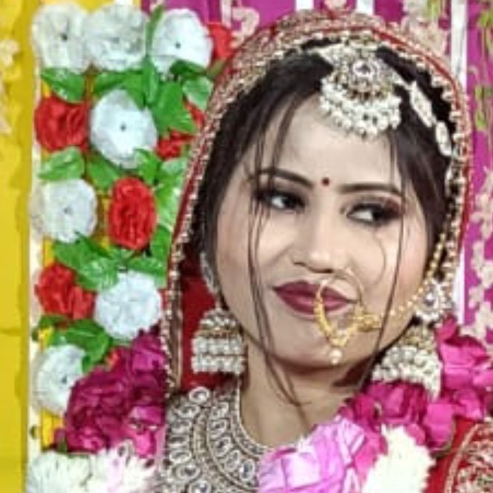 बागपत में देवर ने भाभी की ईंट मारकर हत्या की:आरोपी छत से कूदकर की आत्महत्या का प्रयास, हालत गंभीर