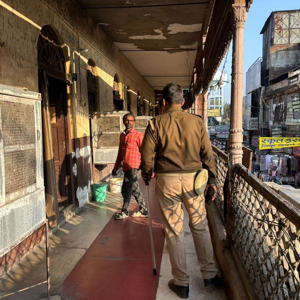 लखनऊ में होटल के फर्स्ट फ्लोर से कूदी युवती:दोस्त से मिलने आई थी, आधी रात में हुआ विवाद