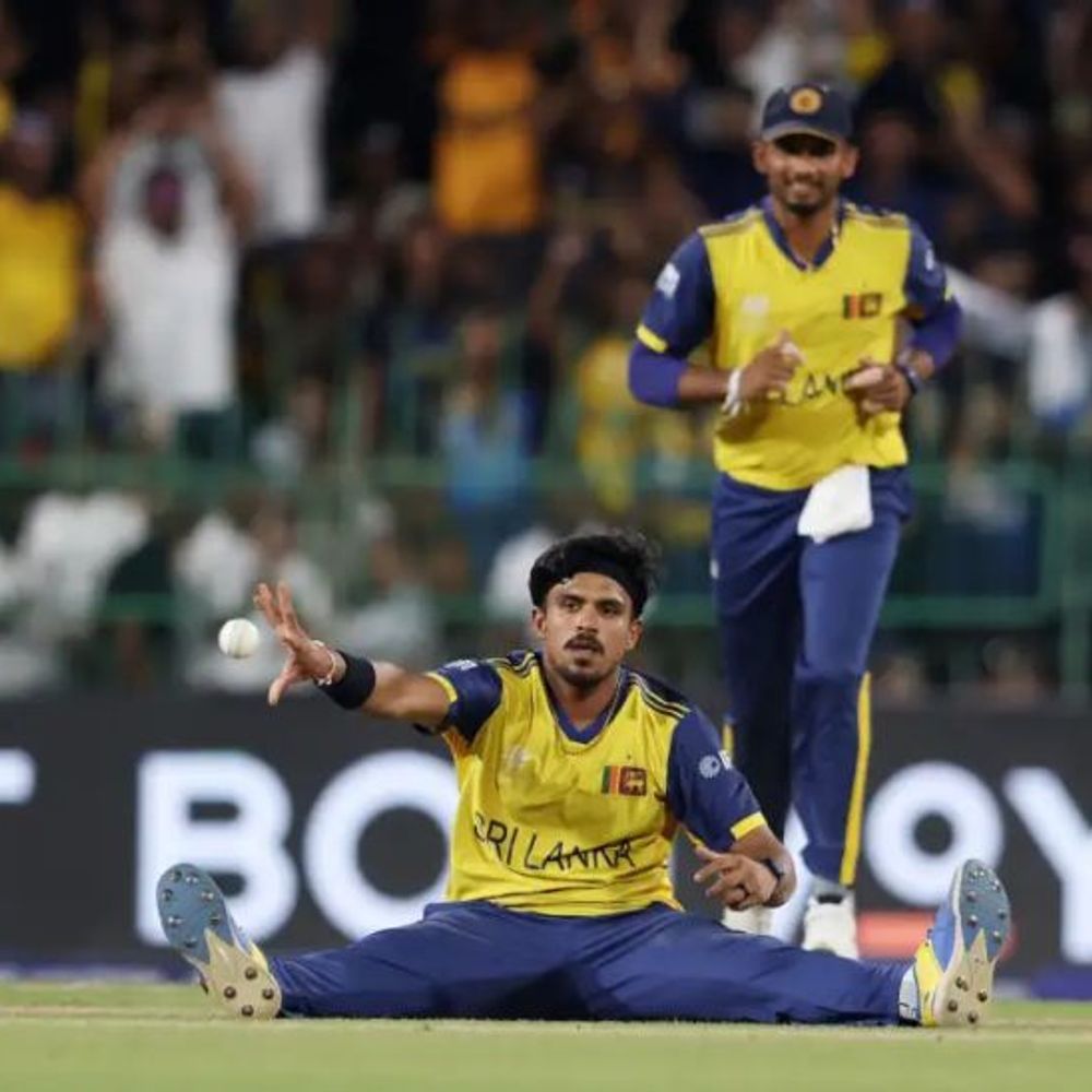 टी-20 वर्ल्डकप सुपर-8 मैच; न्यूजीलैंड का 5वां विकेट गिरा:रचिन रवींद्र के बाद मार्क चापमैन पवेलियन, श्रीलंका के महीश तीक्षणा को 3 विकेट